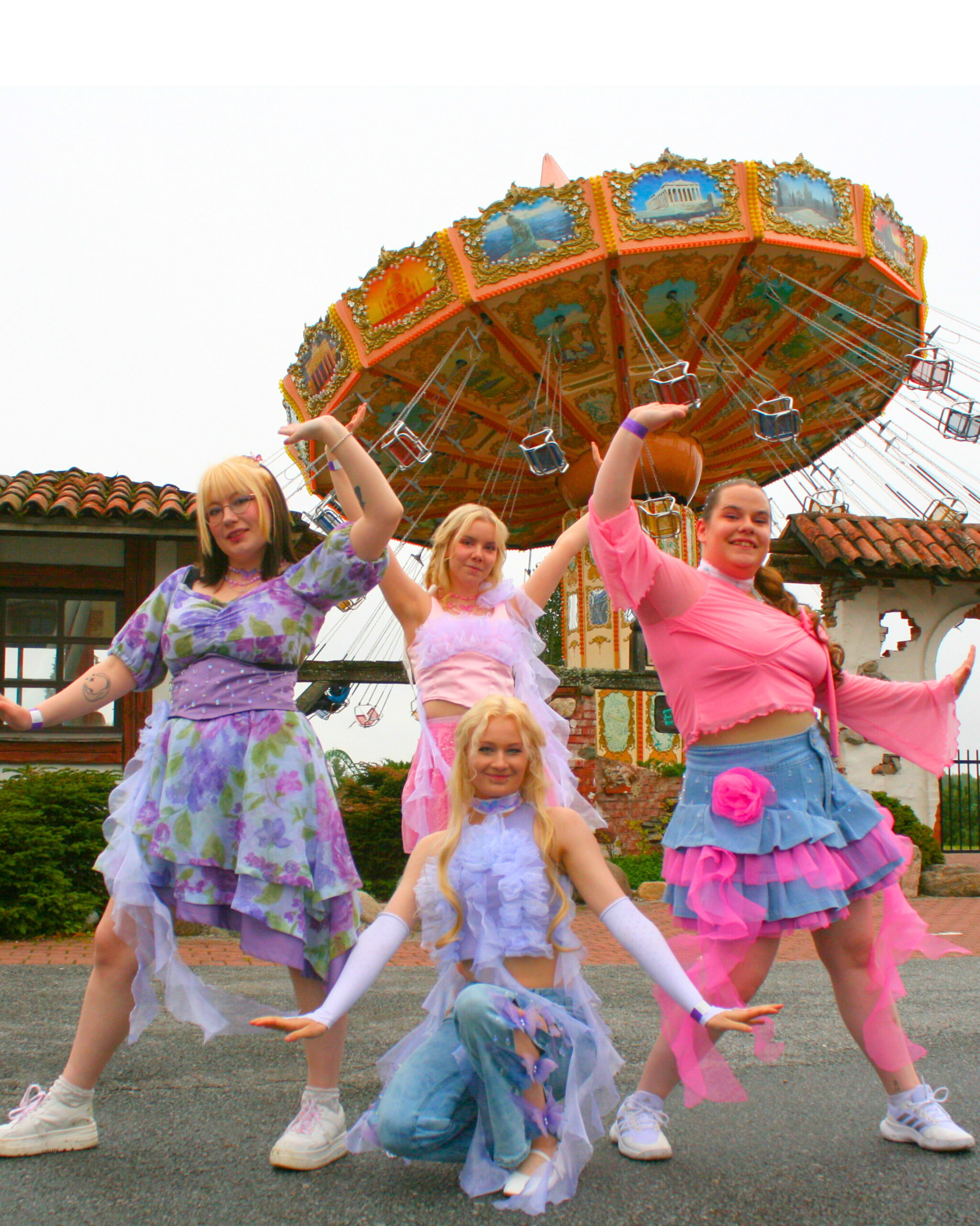 iltabileet esiintyjä Nixie