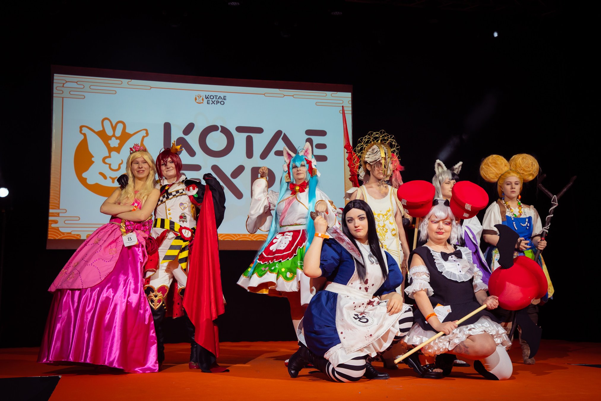 Kotae Expo 2025 pukukilpailun kilpailijat.